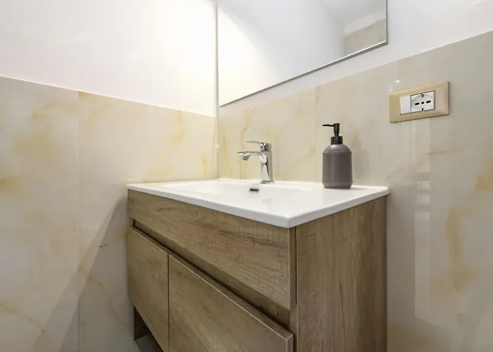 Fab With Pool & Terrace & Freepark *